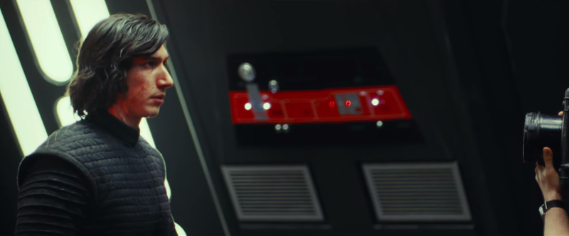 Illustration for article titled Todos los detalles y secretos que vimos en el Ăşltimo vĂdeo
de Star Wars: Episodio VIII The Last Jedi